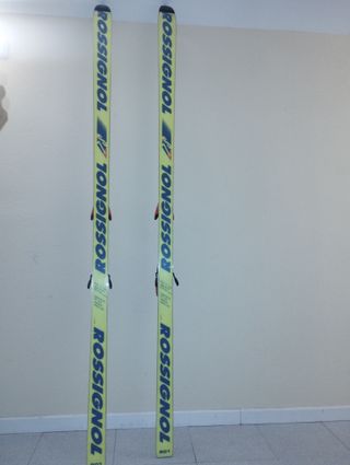 Esquís Rossignol 201