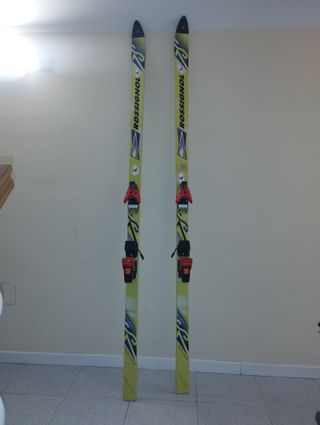 Esquís Rossignol 201