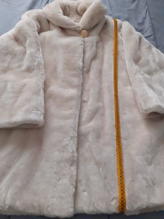 Abrigo pelo blanco talla única