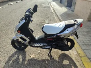 Peugeot Speedfight 2