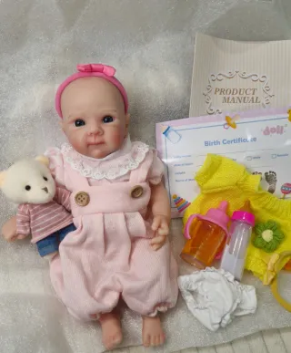 Bambola Reborn in silicone da 30 cm