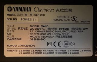 Piano Yamaha Clavinova CLP-230 y banco