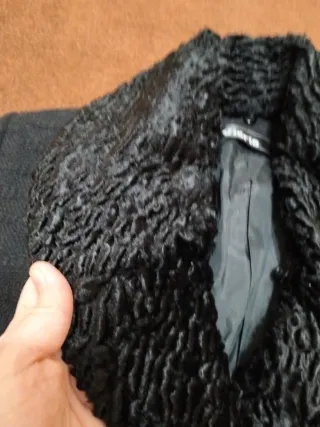 Abrigo negro elegante de Vidrio, talla M/L