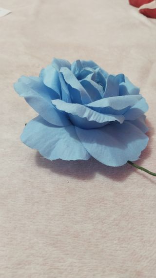 Flor azul artificial tipo flamenco