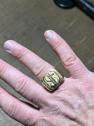 Sello Oro 18k Dólar