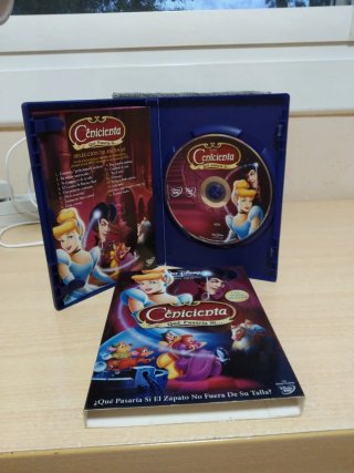 Oferta Pack dvds.La Cenicienta+Que Pasaría Si...