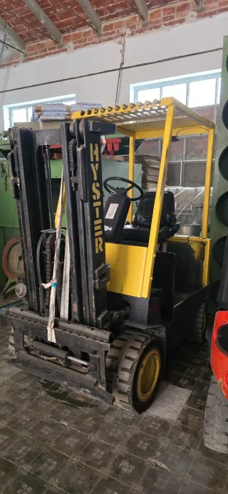 Toro eléctrico HYSTER J2.50XL
