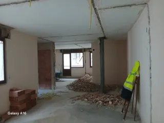 Derribos Pladud Pintura Electricidad Alicatado