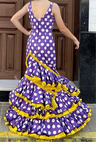 Traje de Flamenca Morado Talla 36/38 elastico