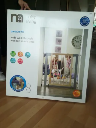 Barrera seguridad madera para bebés