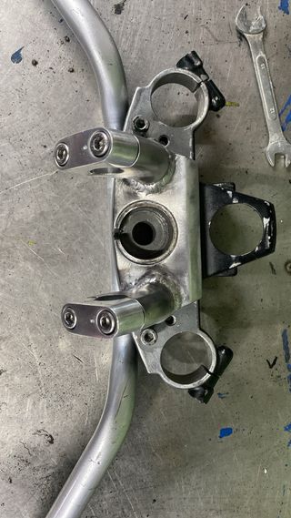 Manillar y tija Kawasaki ZZR600