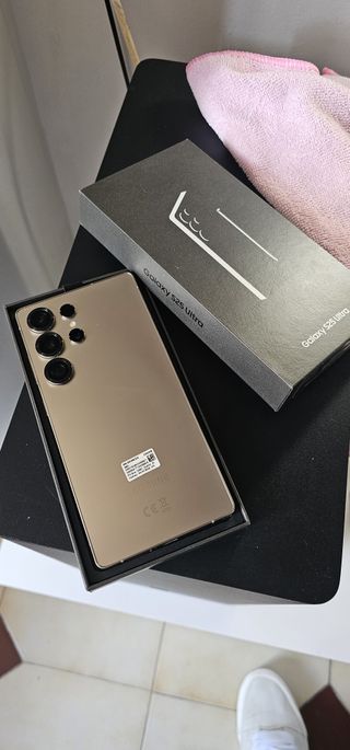 Samsung S25 Ultra Dorado/Plateado
