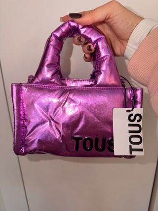 Bolso Tous metálico púrpura y plateado