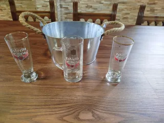 CUBO ENFRIADOR ESTRELLA GALICIA CON VASOS Y JARRA.