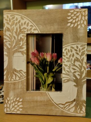 Marco de fotos madera tallado árbol vida