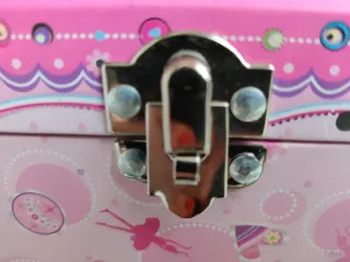 Caja de música bailarina rosa