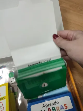 Aprendo Palabras: El Colegio Unidad 1 GEU