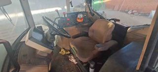 Tractor John Deere 6600.