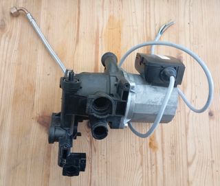 BOMBA CALDERA SAUNIER WILO HB15/7 3