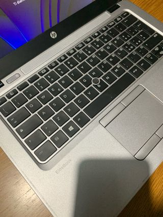 HP Elitebook 820 G3