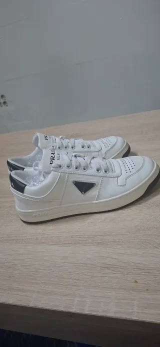 Zapatillas Prada Downtown Piel Blanco y Negro