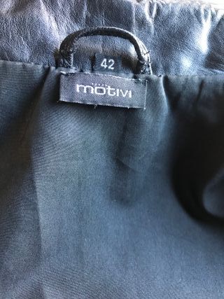 Chaqueta de cuero negra