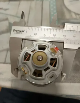 Motor Makita DHP453 para taladro