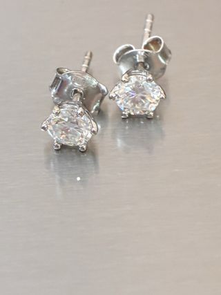 Pendientes Oro 18k Diamantes 0.50 Ct VS/F