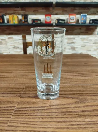 VASOS Y COPA CERVEZA BODEGA ESTRELLA GALICIA.