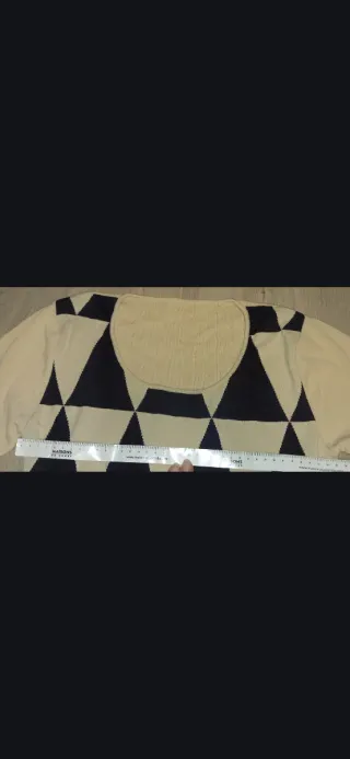 Jersey con estampado geométrico