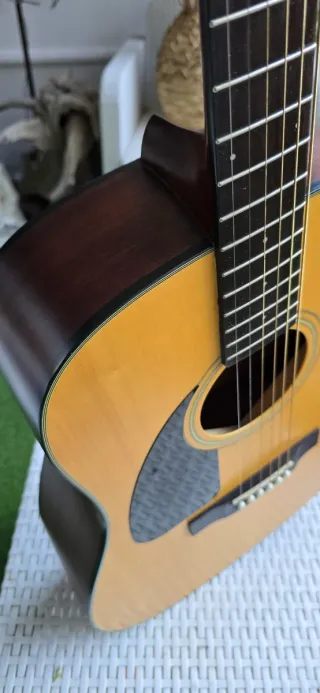 : ¡Por fin una Fender diseñada para tu mano izquie