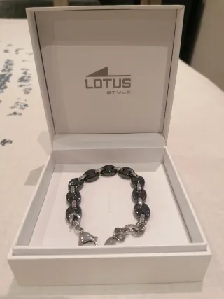 Pulsera Lotus Style Plata y Negro