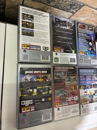 Lote 6 Giochi PSP: Gran Turismo, GTA, Buzz, ecc.