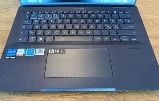 ASUS ExpertBook B7402FE - i5 11ª Gen