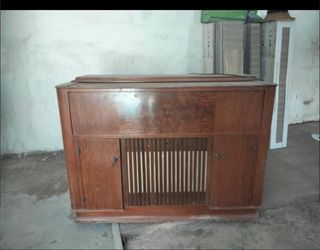 Mueble vintage radio tocadiscos