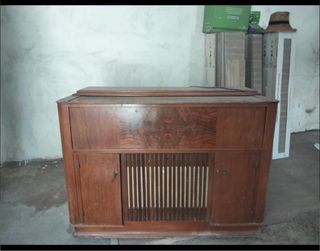 Mueble vintage radio tocadiscos
