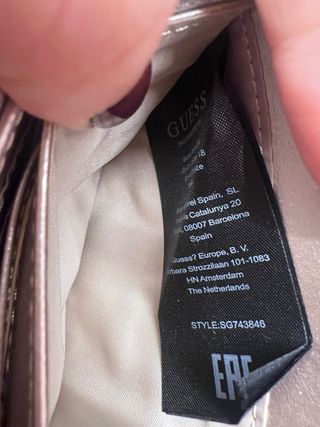 Monedero Cartera Guess plateado