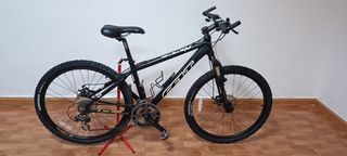 Bicicleta de Montaña Felt Q220