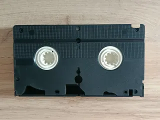 Película VHS "Los Amores de Angélica"