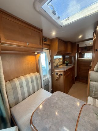 Autocaravana Rápido Garaje XXL/aire/frigo XXL/