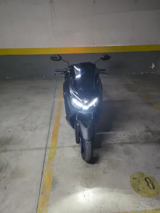 Yamaha NMAX 125 año 2025