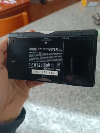 Nintendo DS Lite Negra - Casi sin uso