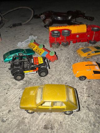 Coches / Caballo Juguetes Antiguos
