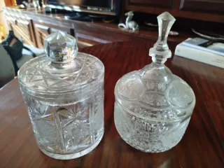 Juego de 2 tarros de cristal tallado