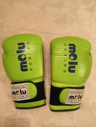 Guantes Boxeo Molu Profesionales Verdes tres usos.