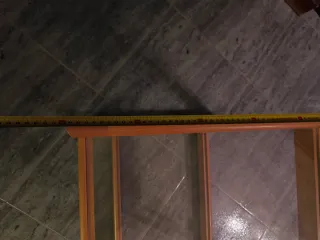 Mesa de centro de madera y cristal