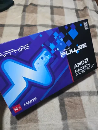 Tarjeta grafica AMD Sapphire Radeon RX 9070 XT 16G