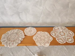 Centrini fatti a mano