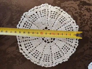 Centrini fatti a mano