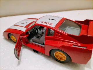 Toyota Celica Bburago 1/24